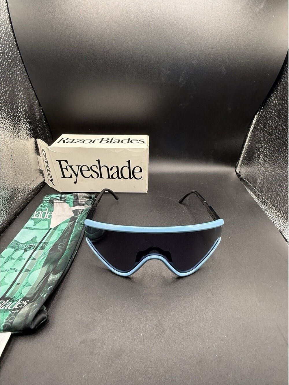 Oakley Eyeshade Heritage Blue-Black/Grey Lenses OO9259-07